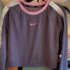 NIKE Crop Running Shirt